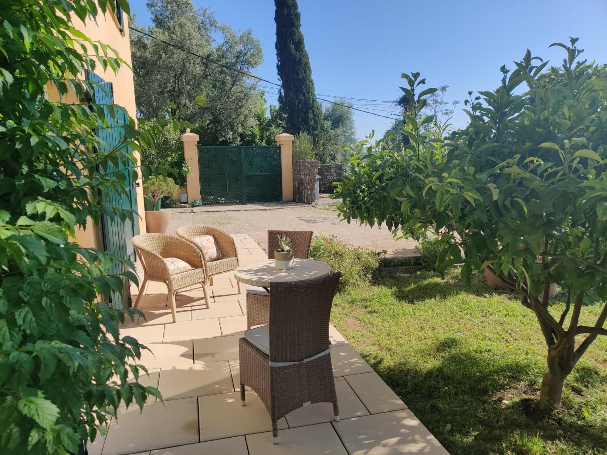 Les Collines De St Paul Bed & Breakfast Saint Paul de Vence Exterior photo