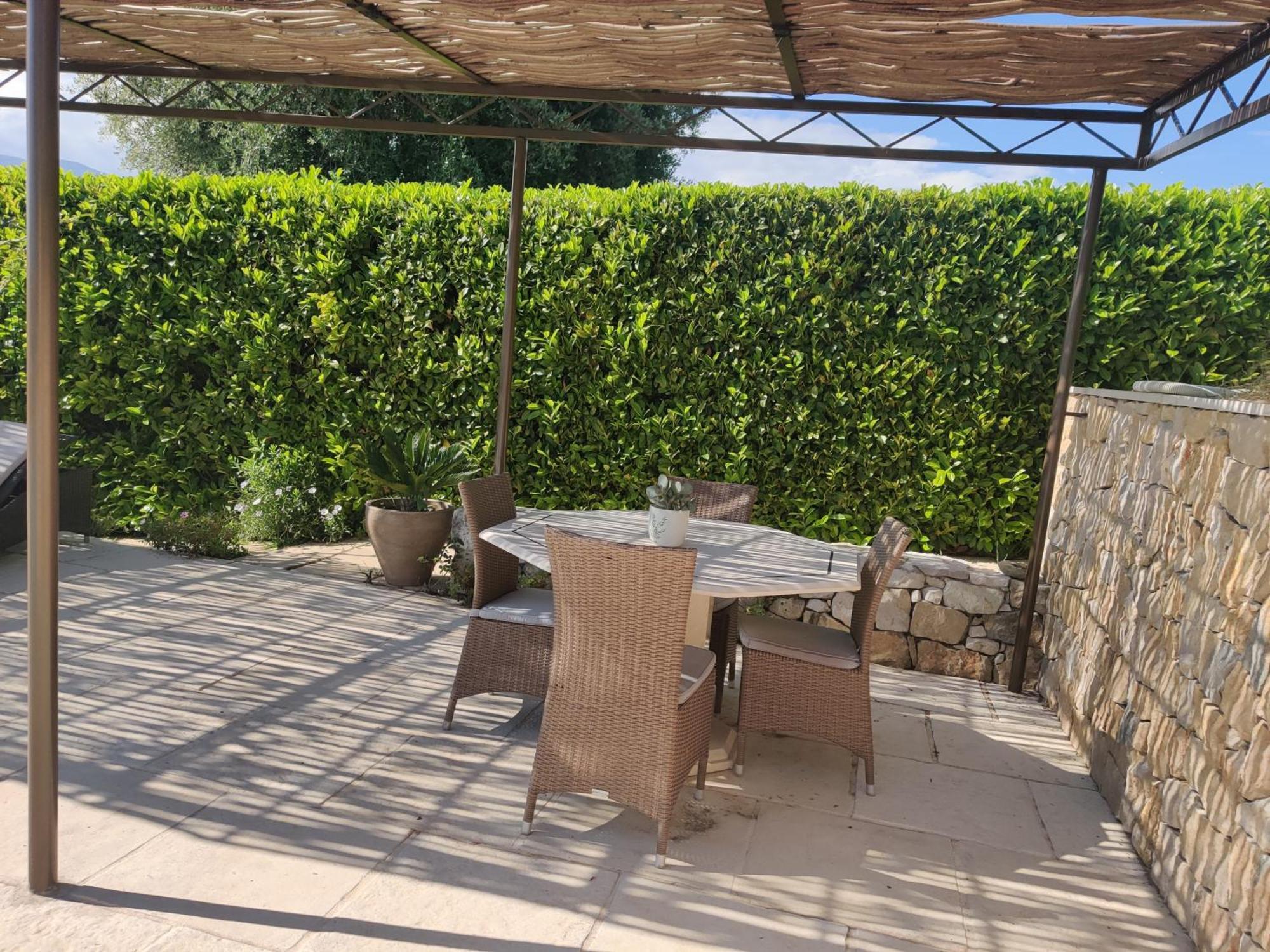 Les Collines De St Paul Bed & Breakfast Saint Paul de Vence Exterior photo