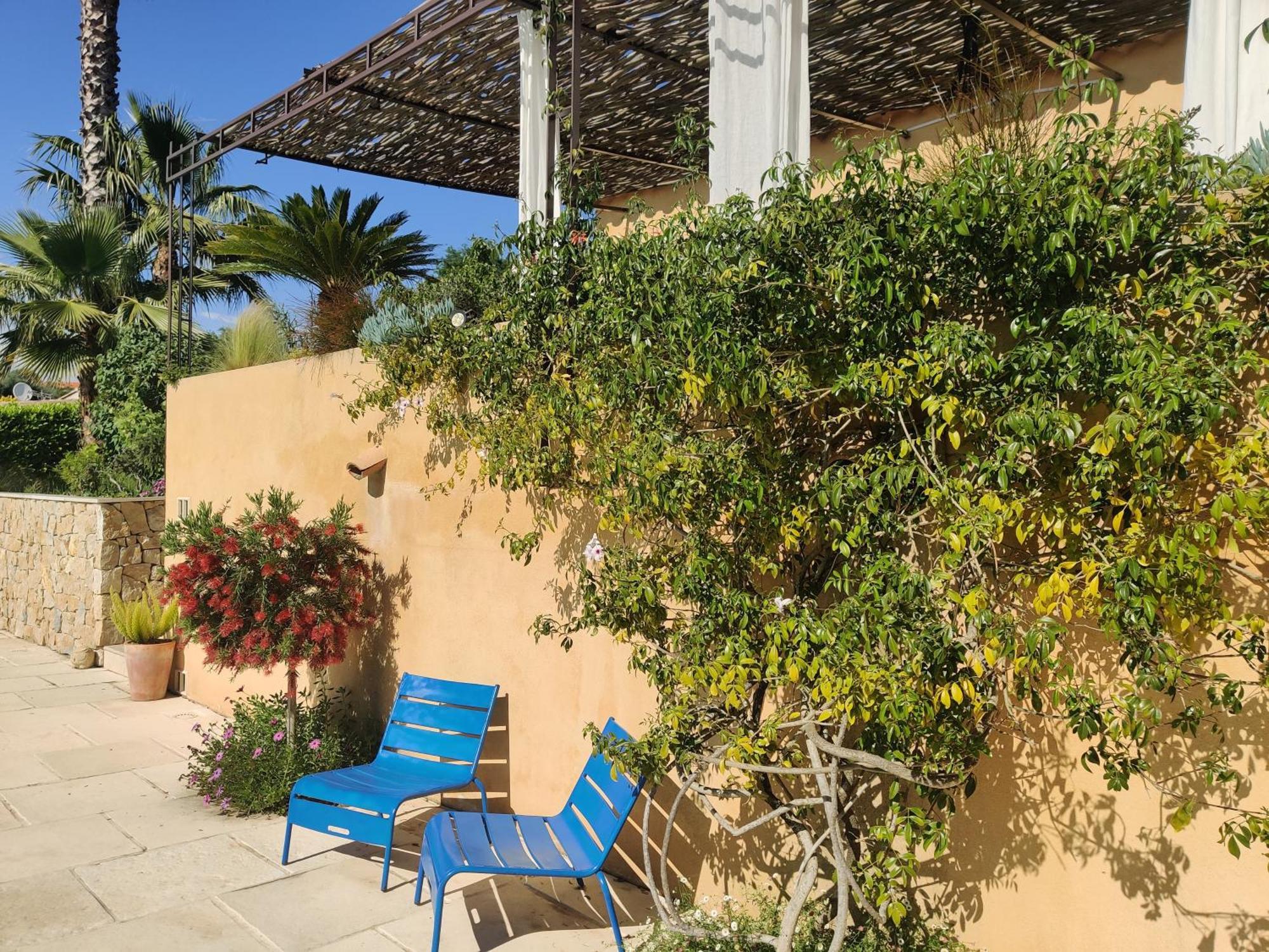 Les Collines De St Paul Bed & Breakfast Saint Paul de Vence Exterior photo